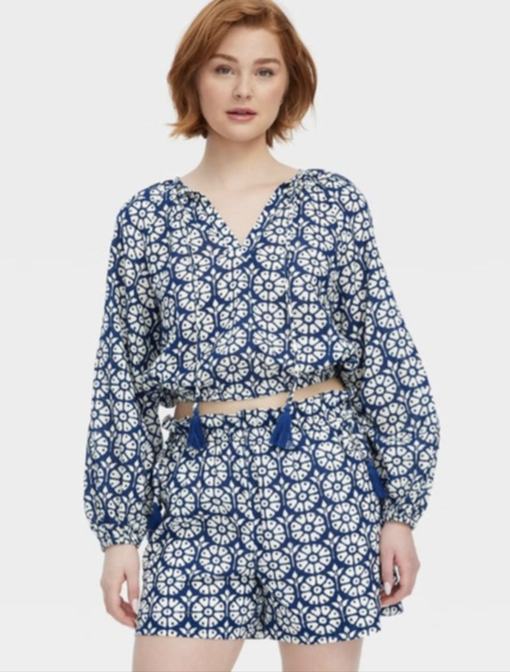 Nwot Roller Rabbit Blue And White Geometric Print Cropped Blouse Only